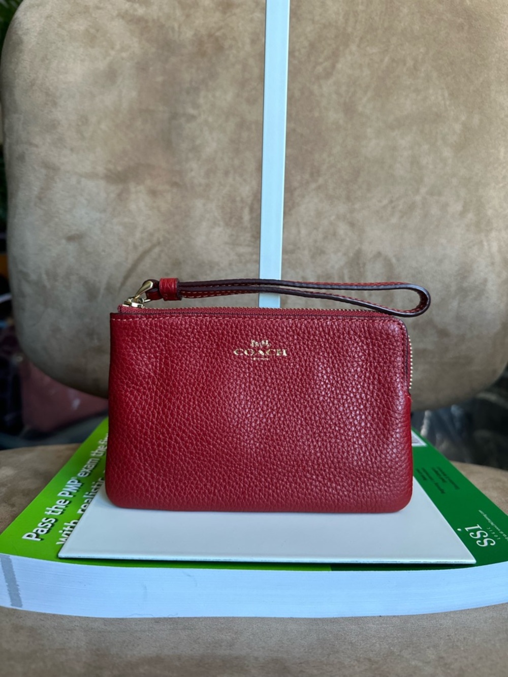 Coach Corner Zip Small Wristlet #C7943 Red Pebbled Leather Very Good Condition